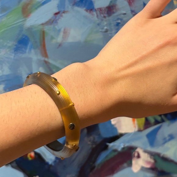 ALEXIS BITTAR Gold studded lucite bracelet - Picture 1 of 5
